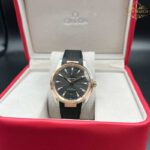 ساعت مچی مردانه اومگا سی مستر رزگلد صفحه مشگیOmega seamaste 150M