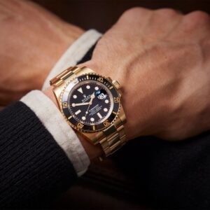 ساعت مچی رولکس مردانه ساب مارینر طلایی ROLEX SUBMARINER 14988