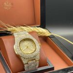 ساعت مچی پتک فیلیپ فول نگین طلایی مدل Patek Philippe Nautilus Diamond 3391