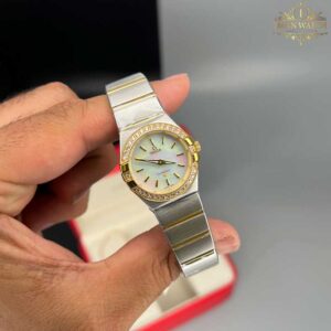 ساعت مچی زنانه امگا کانسلیشن Omega Constellation 2330W