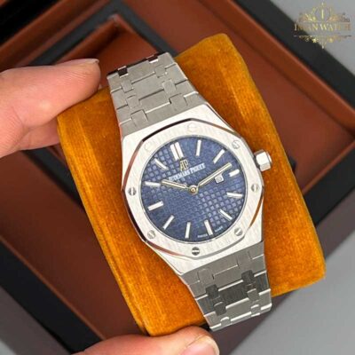 ساعت زنانه اودمار پیگه نقره ای صفحه سرمه ای Audemars piguet 2035