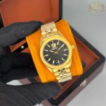 ساعت مچی زنانه ورساچه طلایی صفحه مشکی Versace 6459