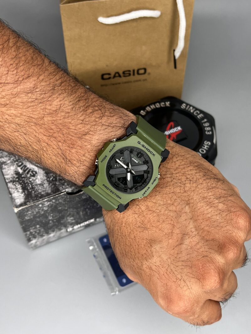 ساعت مچی کاسیو جیشاک مردانه Casio G-Shock-2300 رنگ سبز زیتونی - تصویر 2