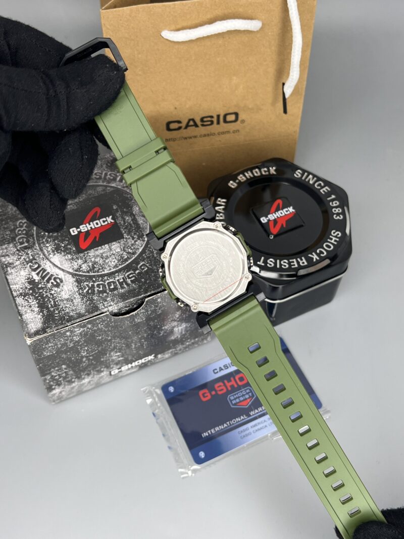 ساعت مچی کاسیو جیشاک مردانه Casio G-Shock-2300 رنگ سبز زیتونی - تصویر 4