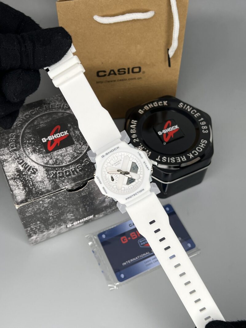 ساعت مچی کاسیو جیشاک مردانه Casio G-Shock-2300 رنگ سفید - تصویر 4