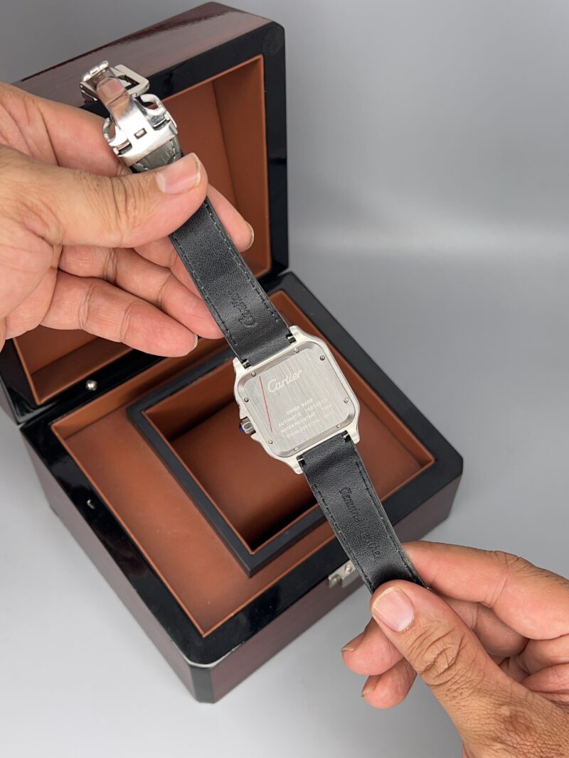 ساعت مچی کارتیر مردانه دسانتوز اتوماتیک CARTIER DE SANTOS 0009 - تصویر 4