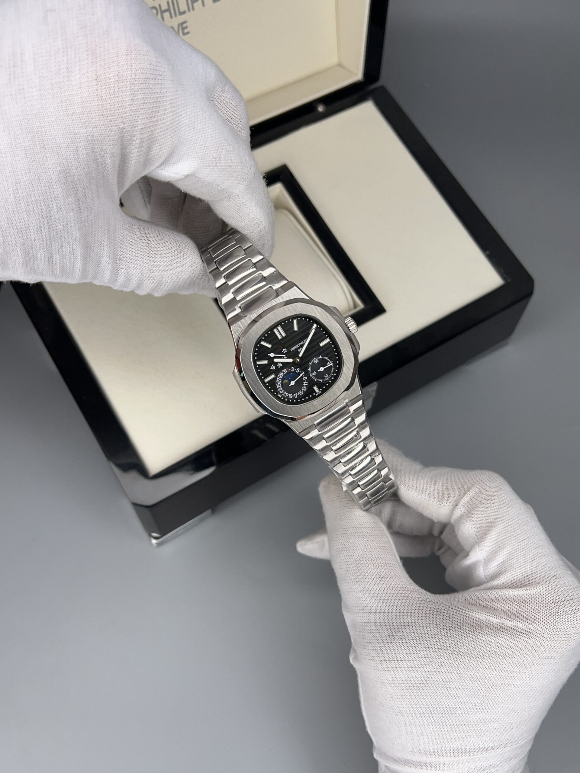 ساعت مچی مردانه پتک فیلیپ ناتیلوس Patek Philippe Nautilus 5083