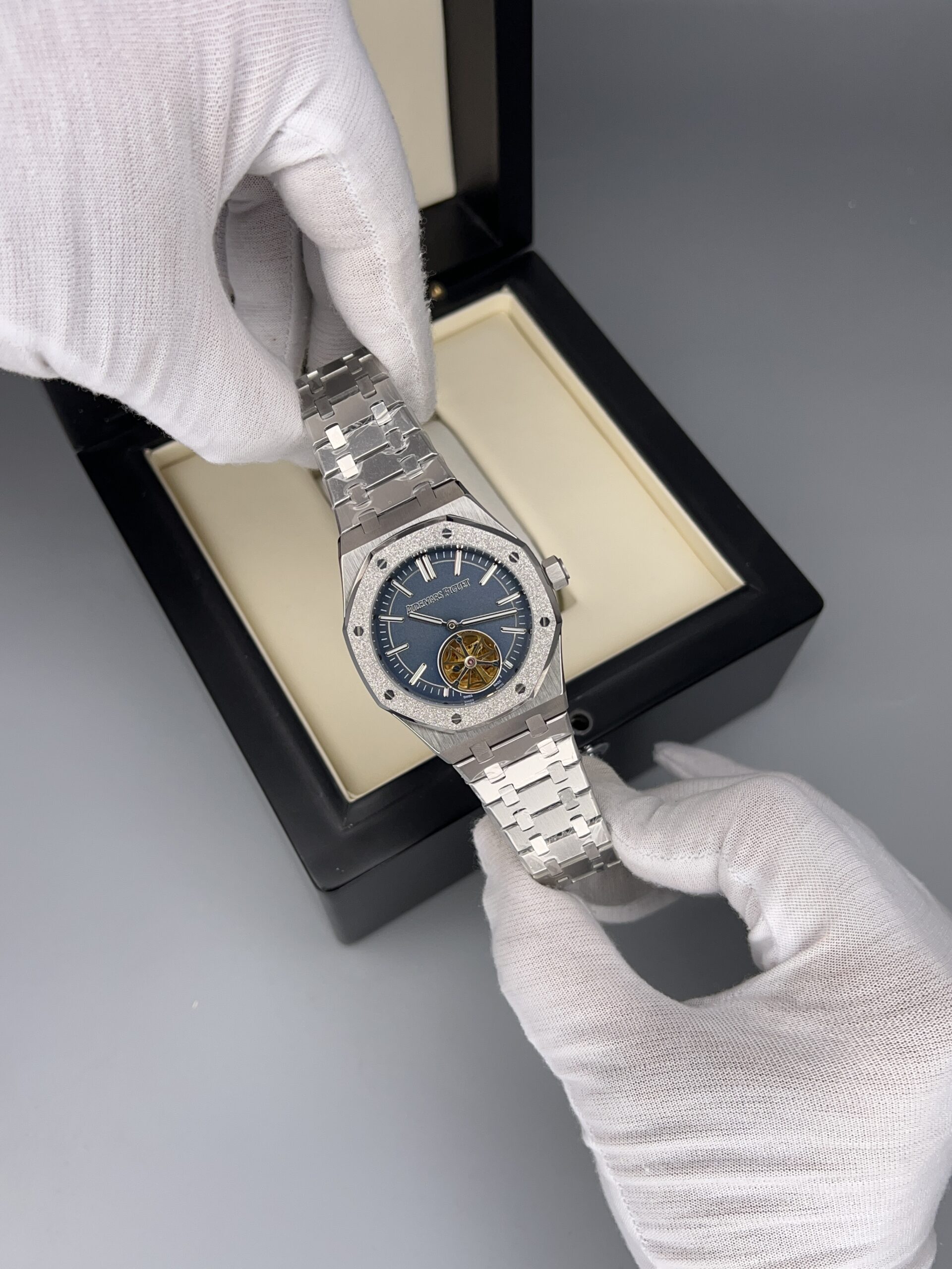 ساعت مچی مردانه اودمار پیگه Audemars Piguet 4863