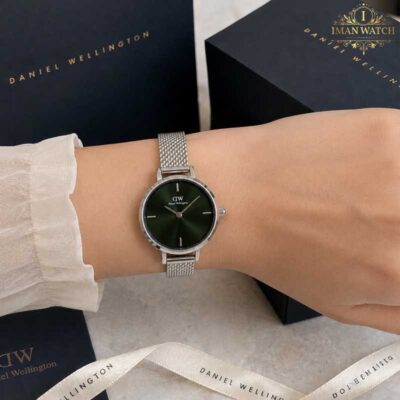 ساعت مچی زنانه دنیل ولینگتون سیلور صفحه سبز 2661 Daniel Wellington