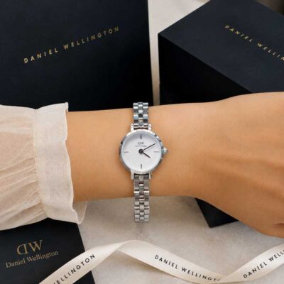 ساعت مچی زنانه دنیل ولینگتون سیلور صفحه سفید 2663 Daniel Wellington